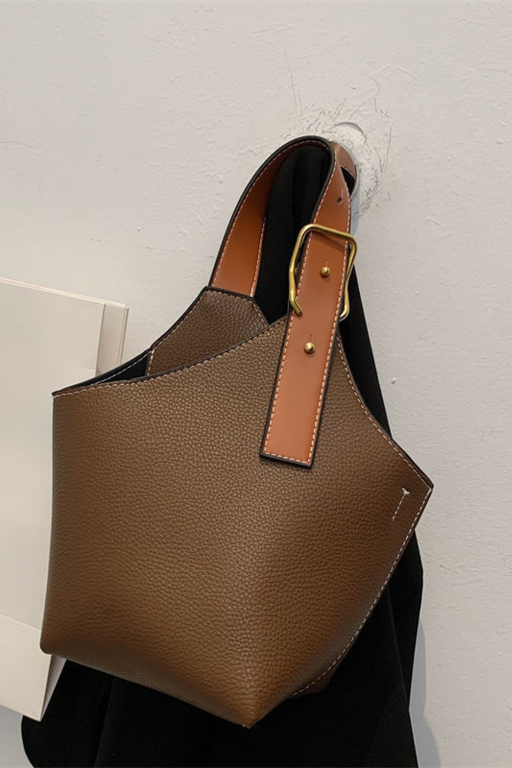 Christa Leather Bucket Bag - Kinsley & Harlow
