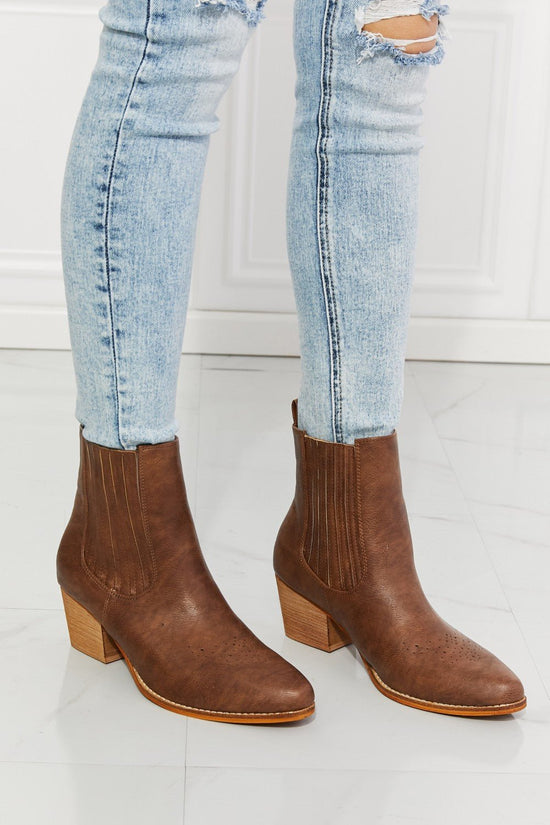 MMShoes Love the Journey Stacked Heel Chelsea Boot in Chestnut - Kinsley & Harlow